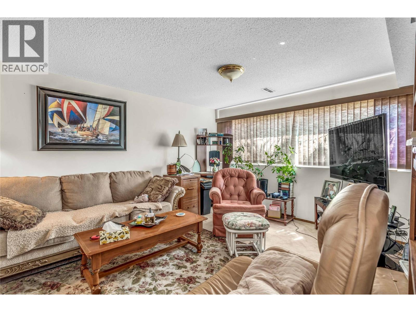  396 Moubray Road, Kelowna