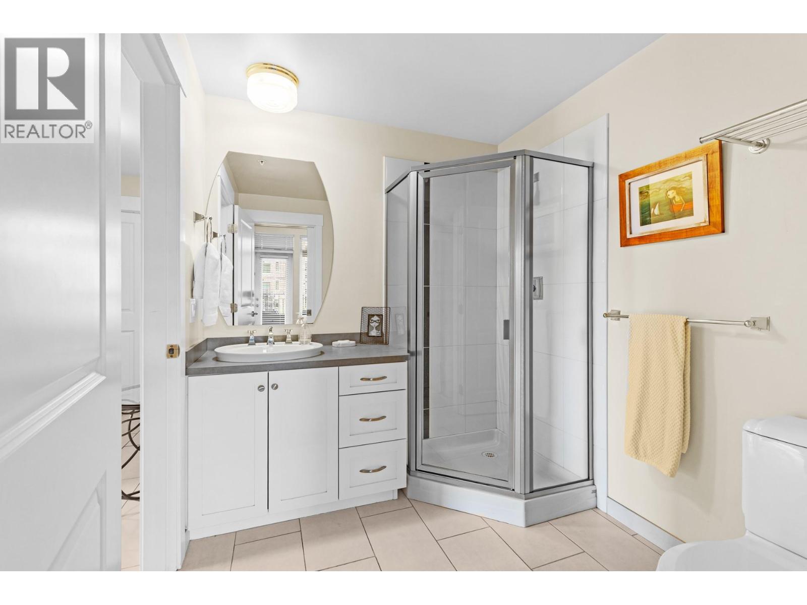 204 2901 Abbott Street, Kelowna