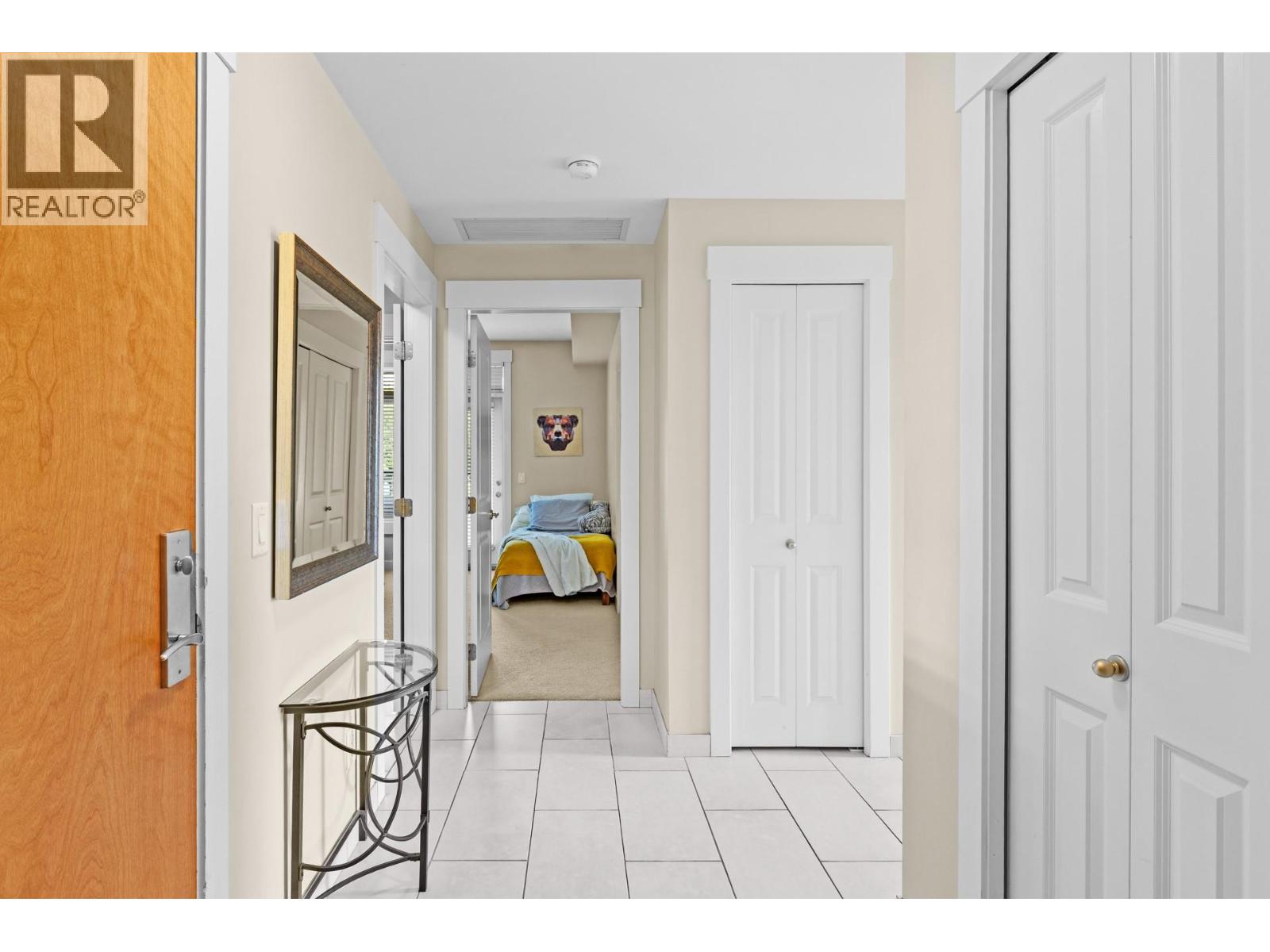 204 2901 Abbott Street, Kelowna