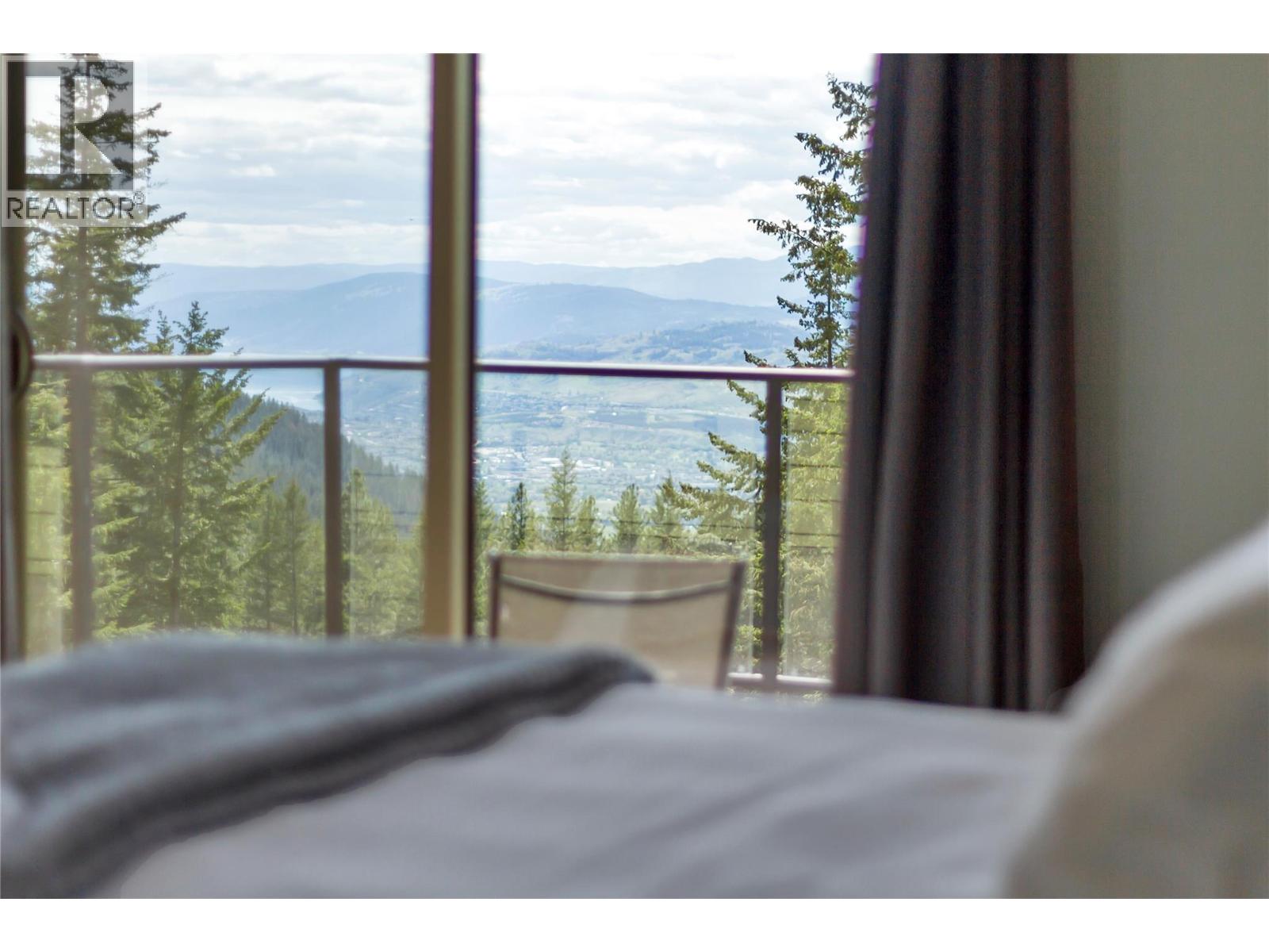  6080 Lynx Drive, Vernon