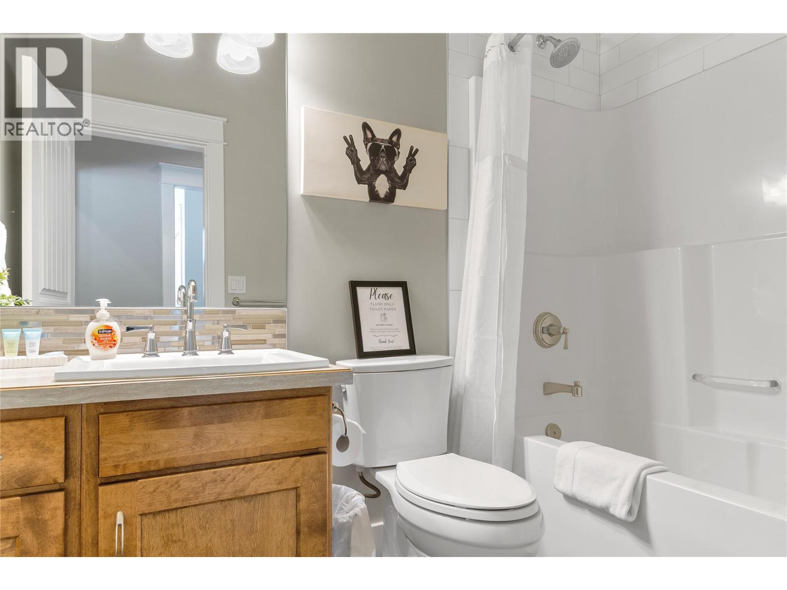  6080 Lynx Drive, Vernon