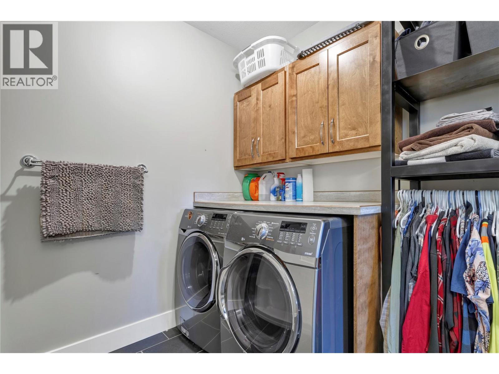  6080 Lynx Drive, Vernon