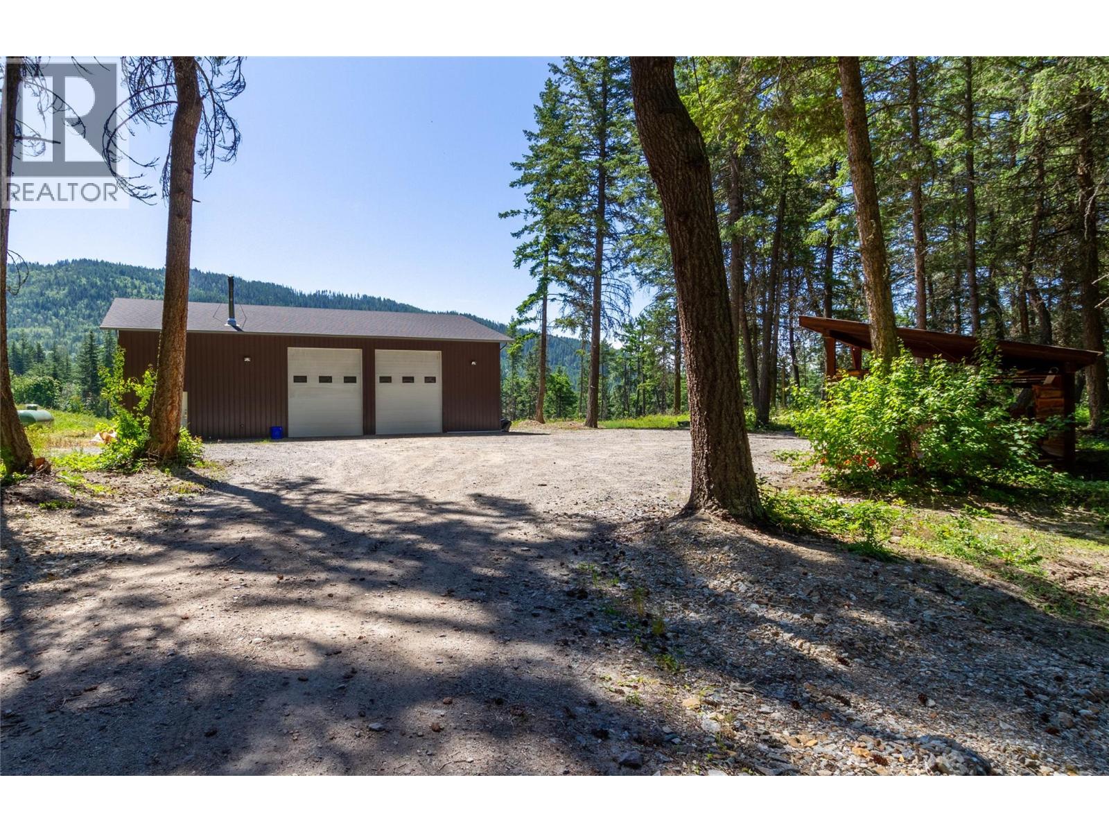  6080 Lynx Drive, Vernon