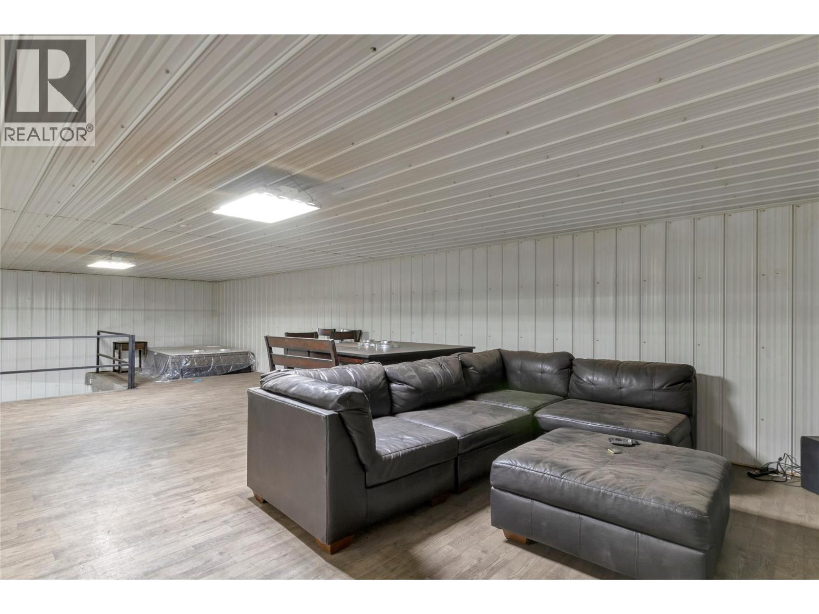  6080 Lynx Drive, Vernon