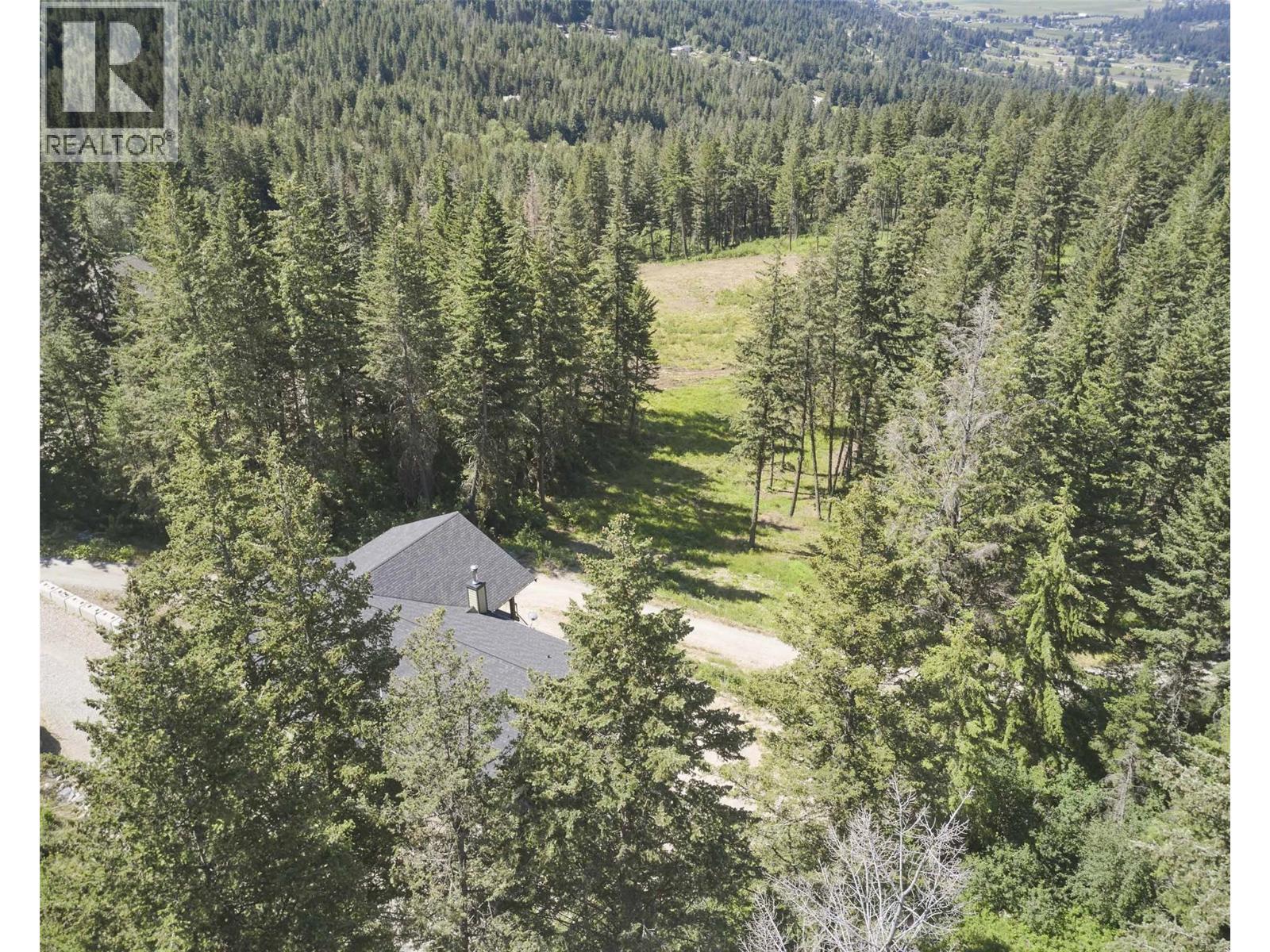  6080 Lynx Drive, Vernon