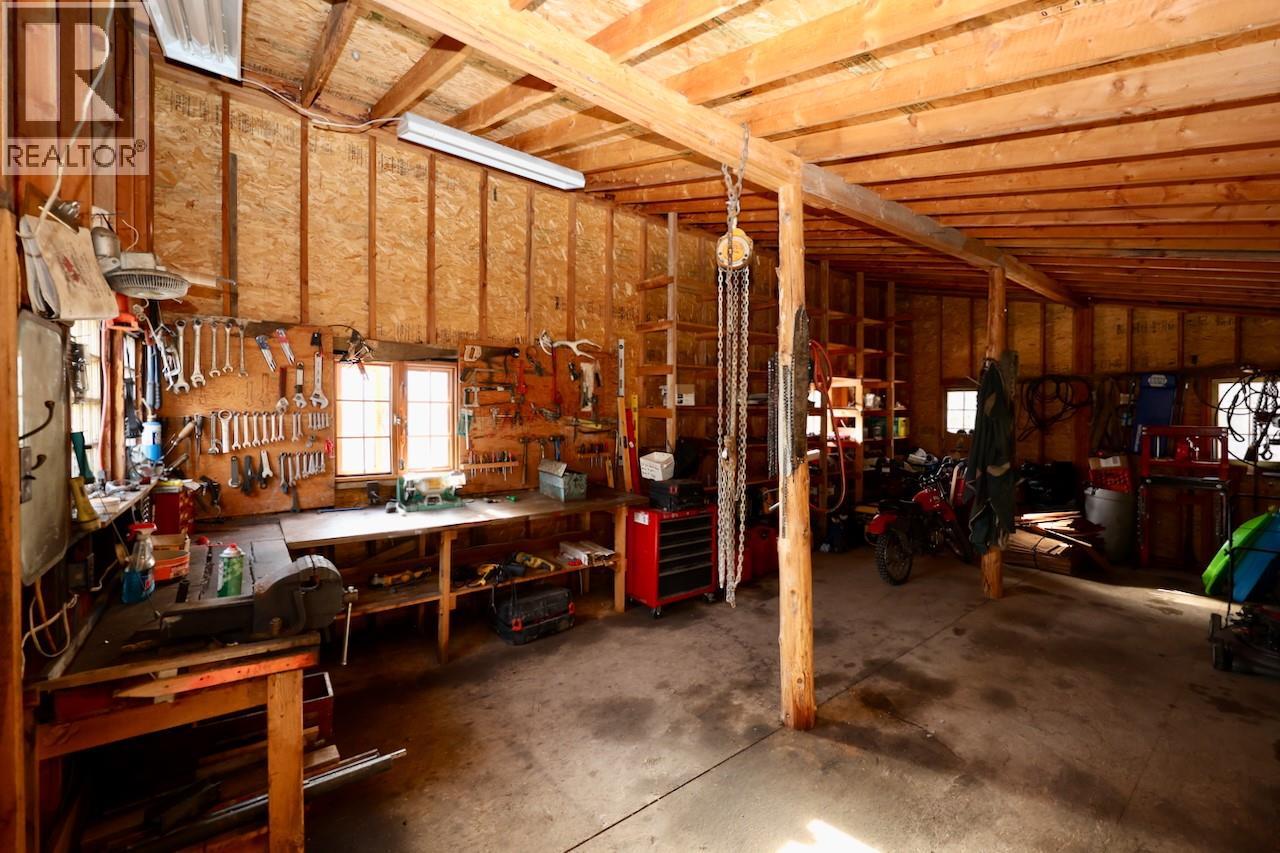 1445 BLACK BEAR DRIVE - 33