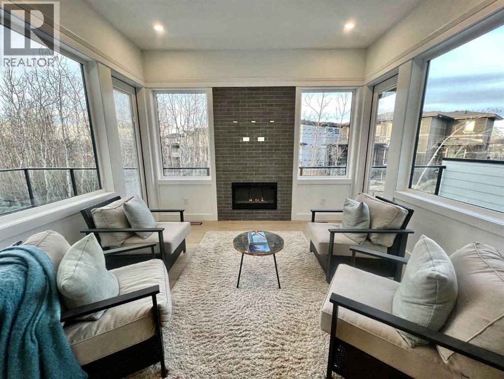 Single Family House for Sale in  Rockcliff Terrace NW Rocky Ridge Calgary 