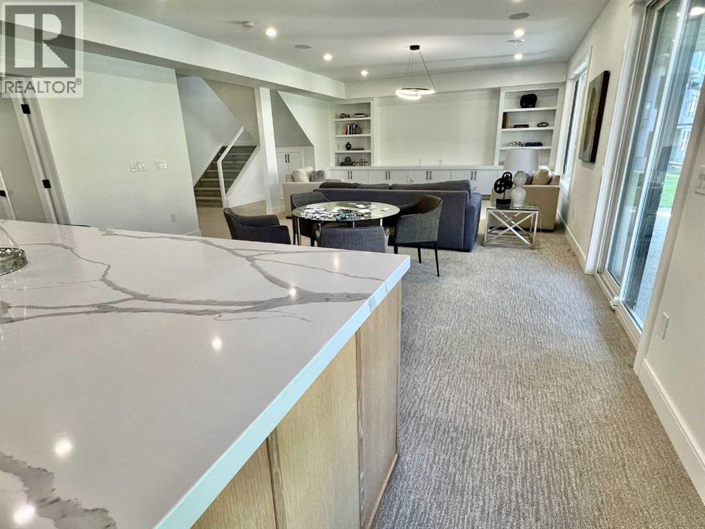 Single Family House for Sale in  Rockcliff Terrace NW Rocky Ridge Calgary 