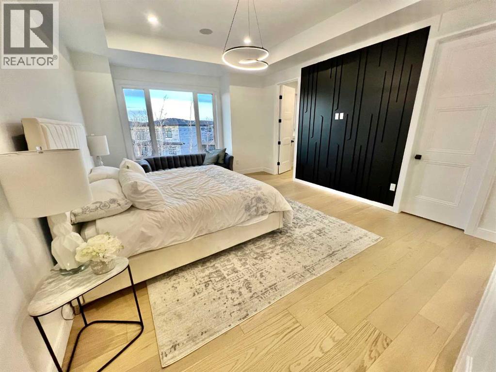Single Family House for Sale in  Rockcliff Terrace NW Rocky Ridge Calgary 
