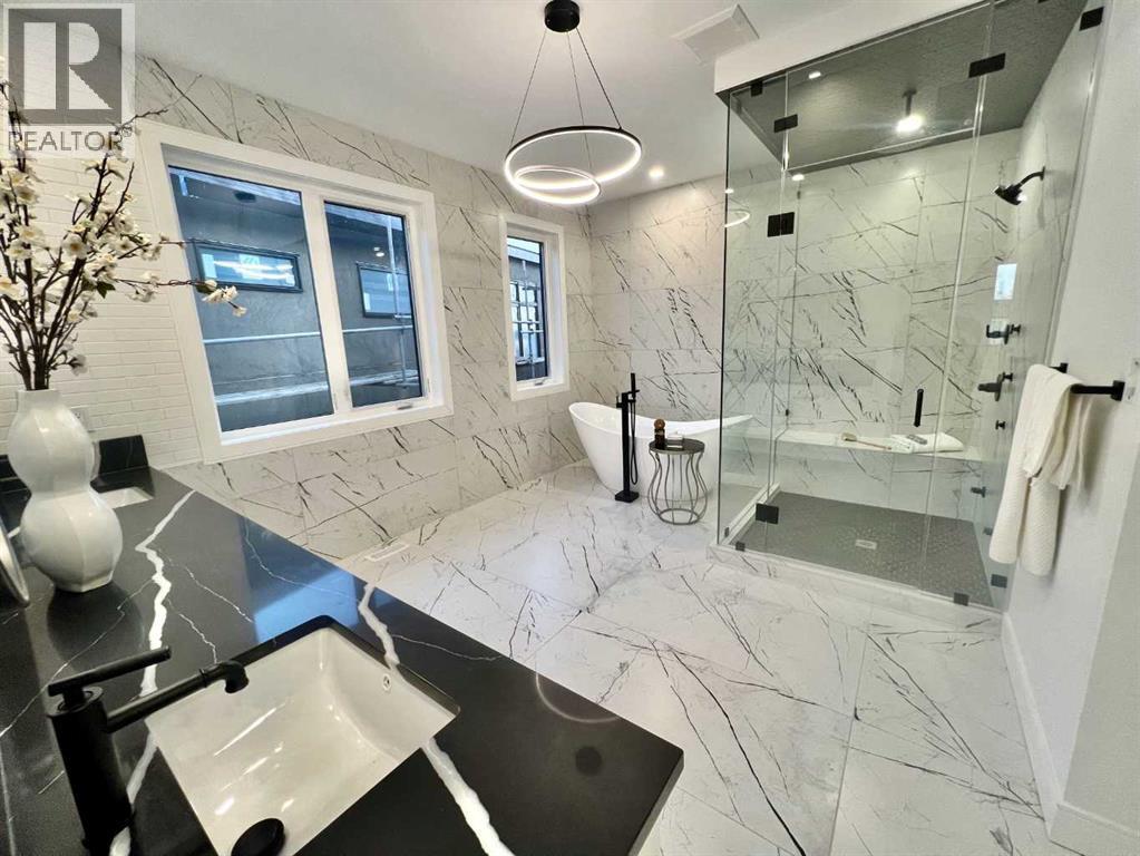 Single Family House for Sale in  Rockcliff Terrace NW Rocky Ridge Calgary 