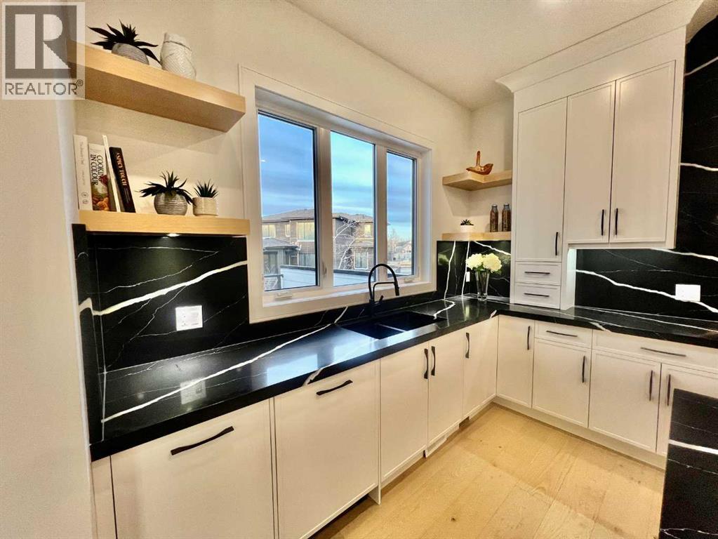 Single Family House for Sale in  Rockcliff Terrace NW Rocky Ridge Calgary 