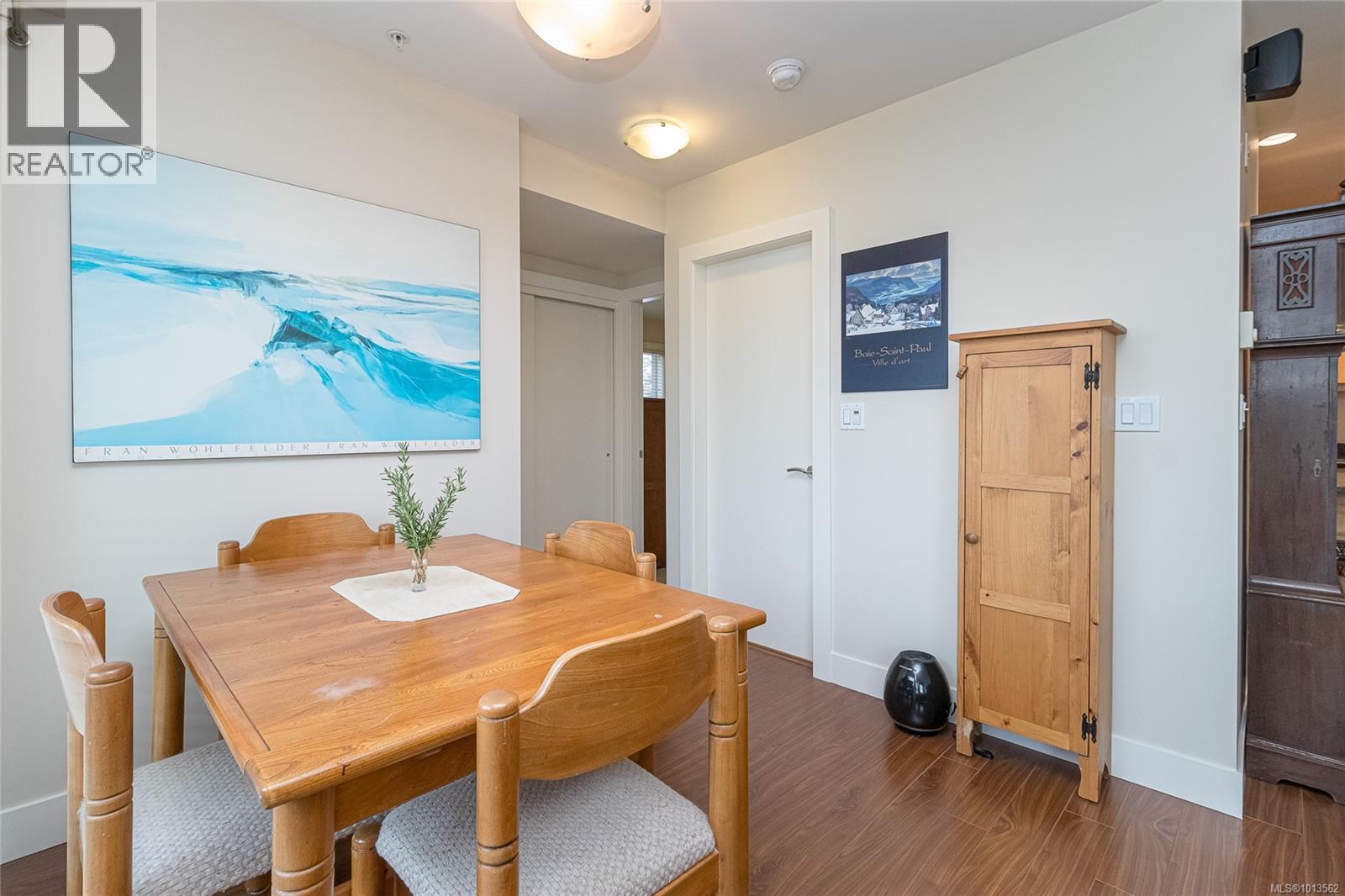 303 1615 Bay Street, Victoria