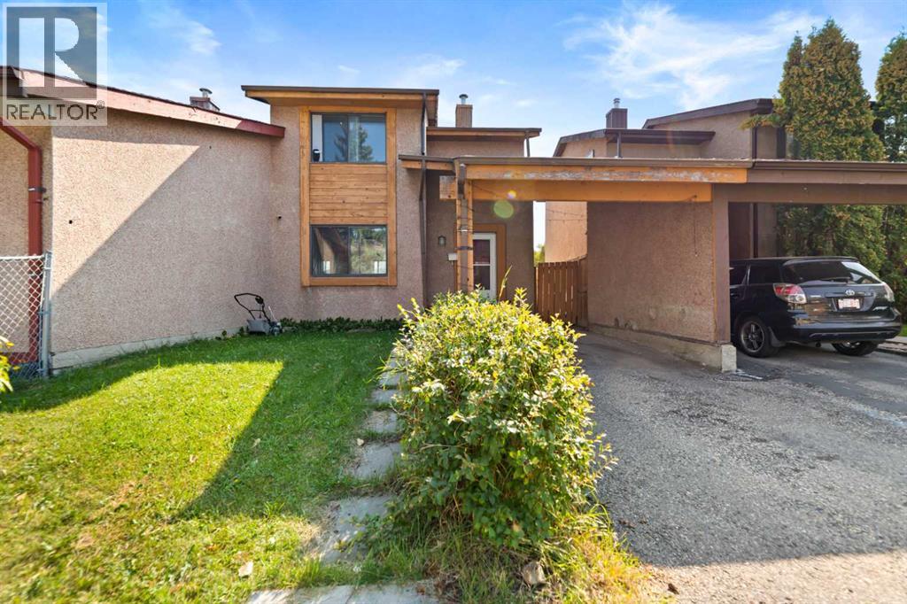 40 Pinecliff Close NE, Calgary, Alberta
