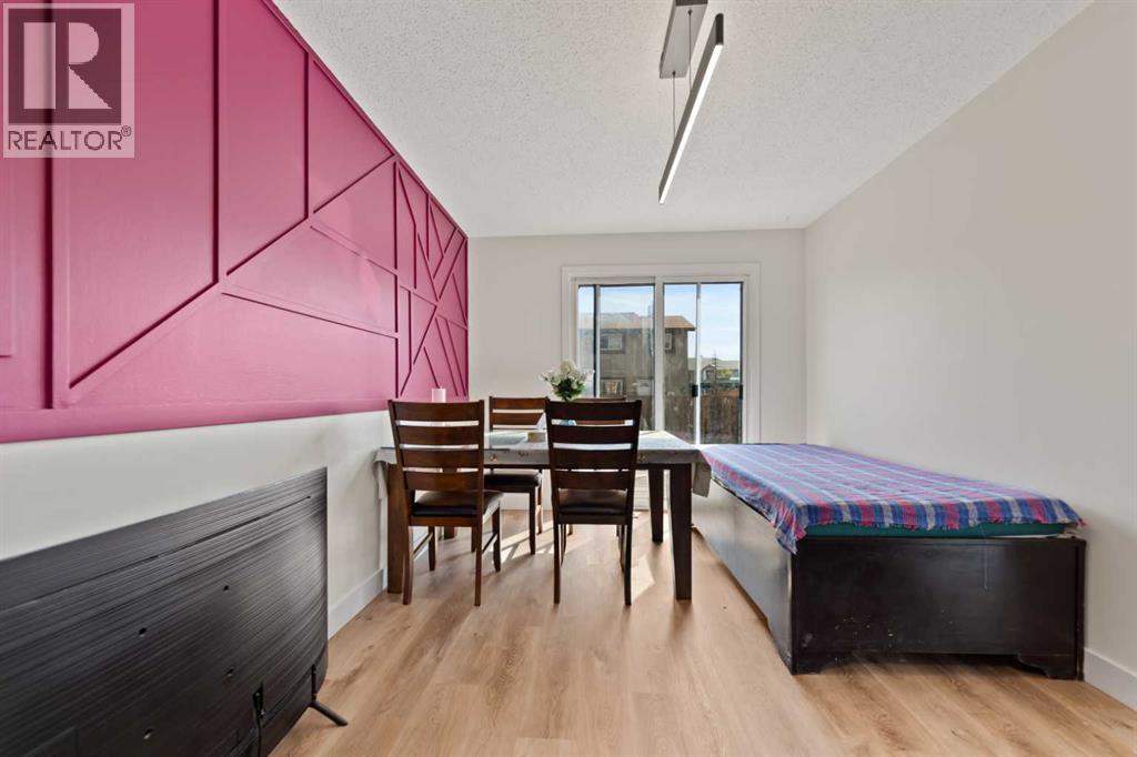 Single Family House for Sale in  Pinecliff Close NE Pineridge Calgary 