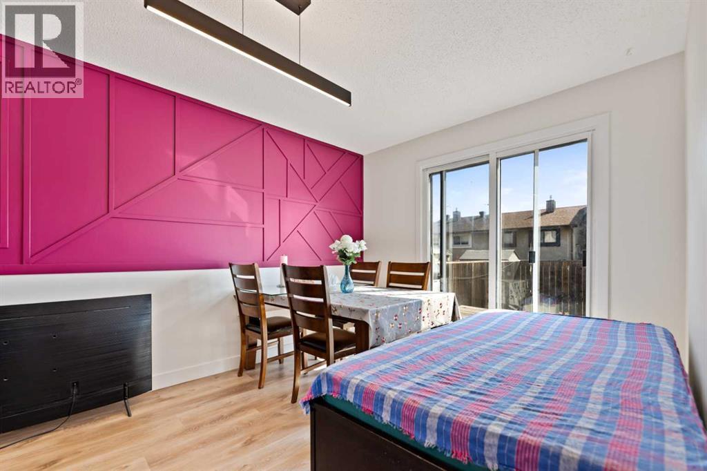 Single Family House for Sale in  Pinecliff Close NE Pineridge Calgary 