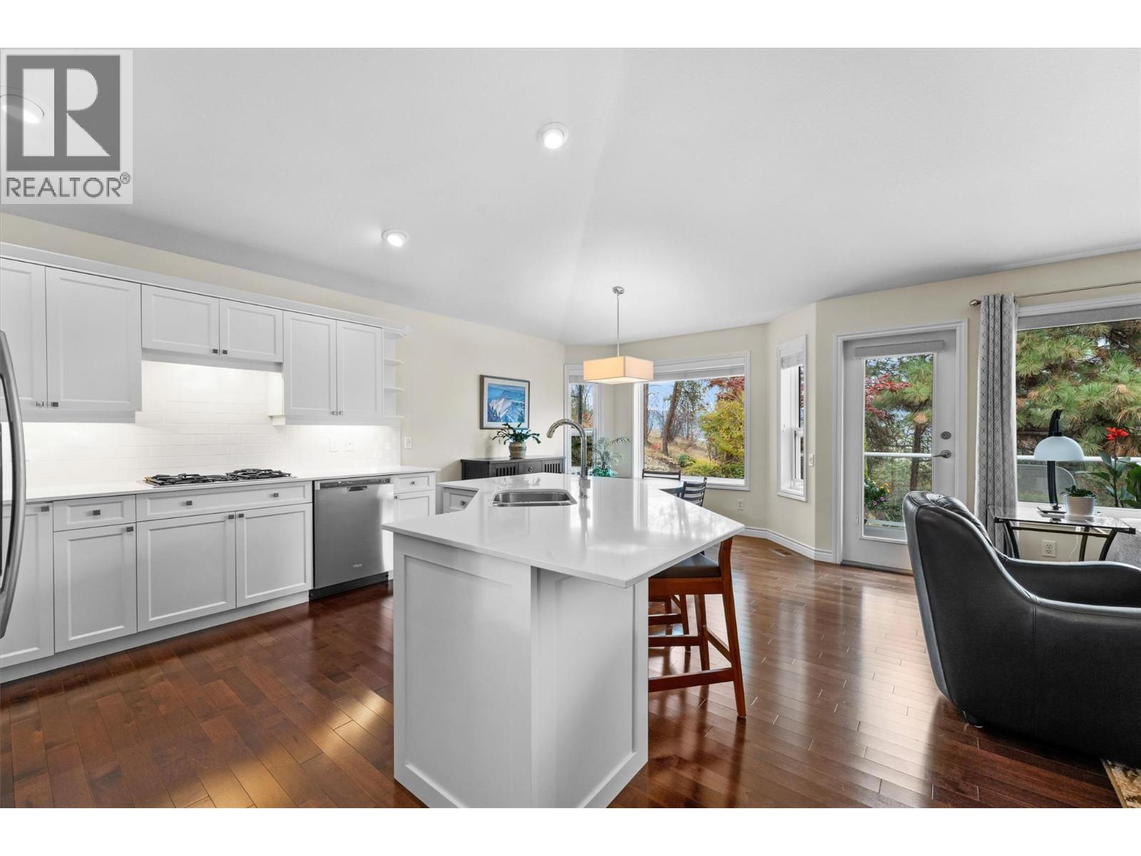  937 Skeena Court, Kelowna