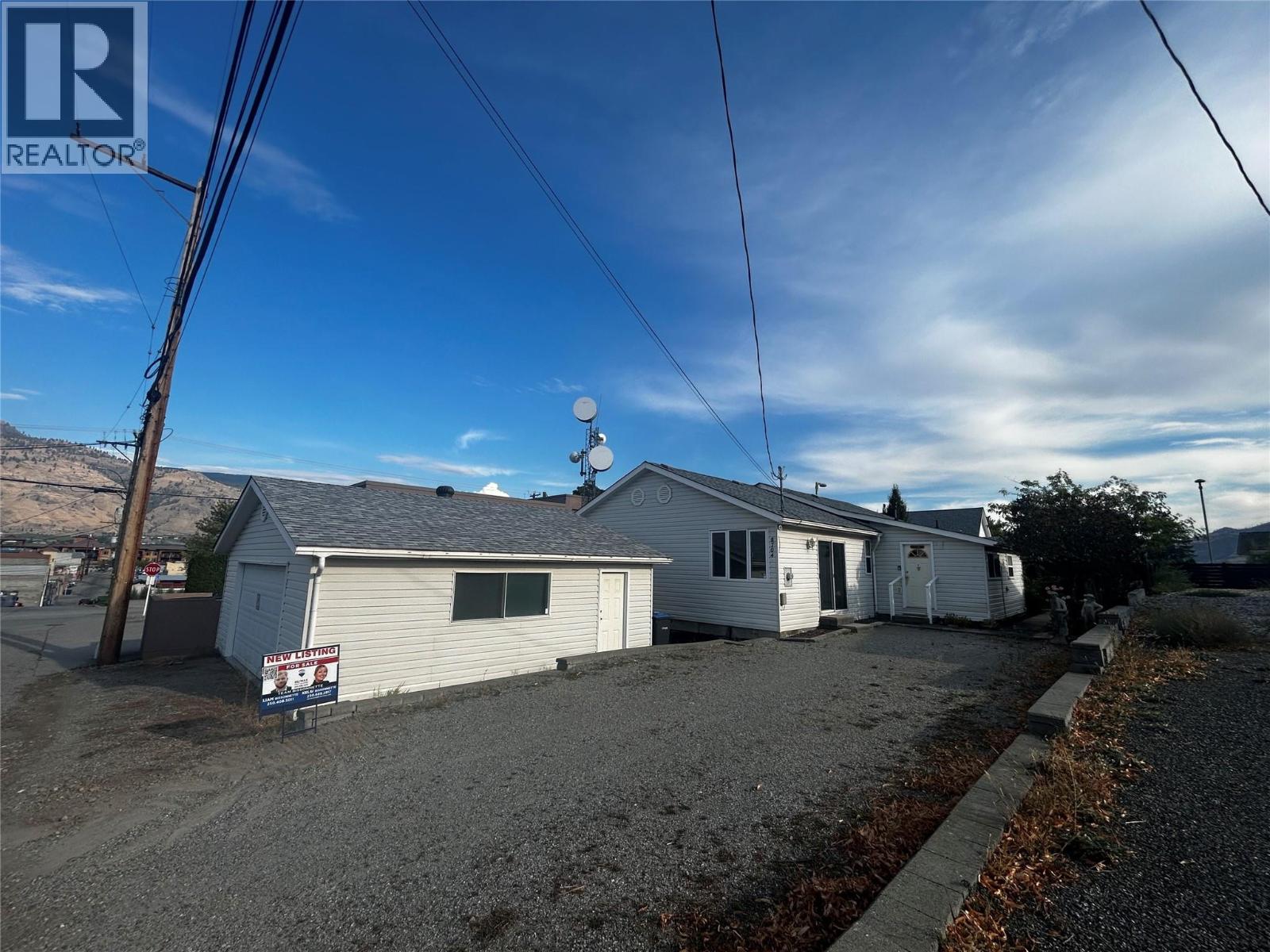 8704 74th Avenue, Osoyoos
