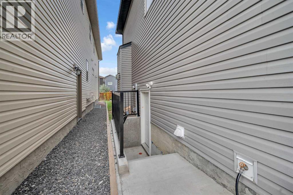 Single Family House for Sale in  Skyview Shores Place NE Skyview Ranch Calgary 