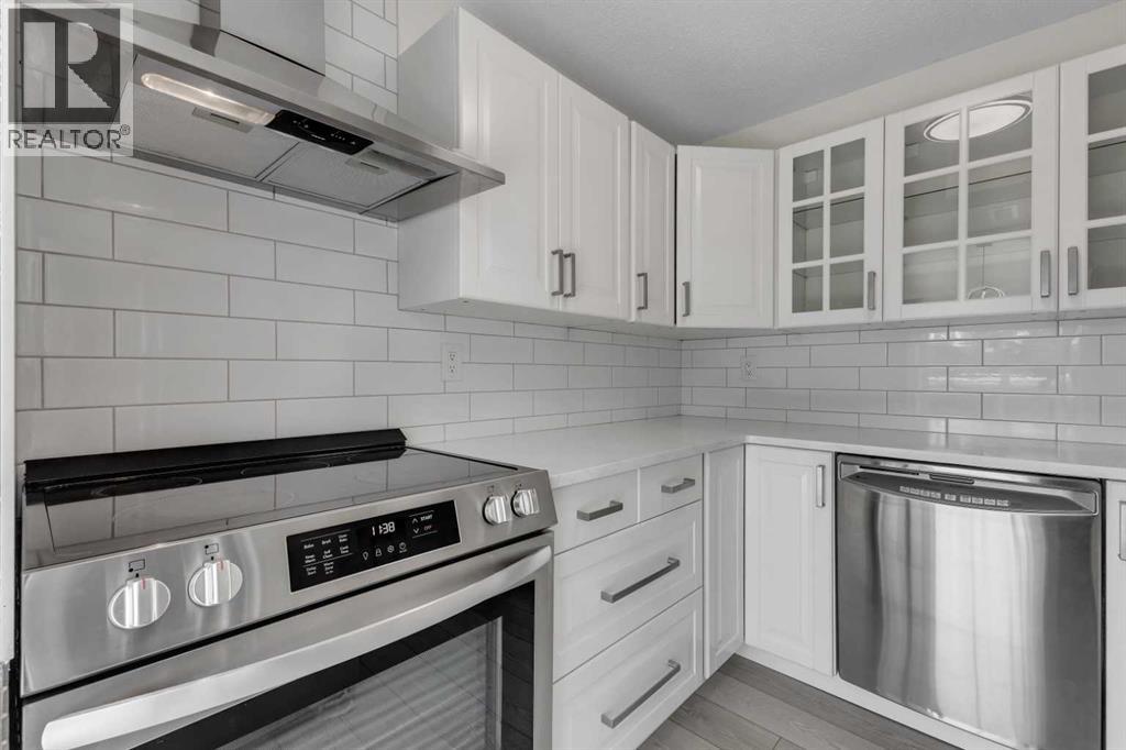 Single Family House for Sale in   Shawnessy Drive SW Shawnessy Calgary 