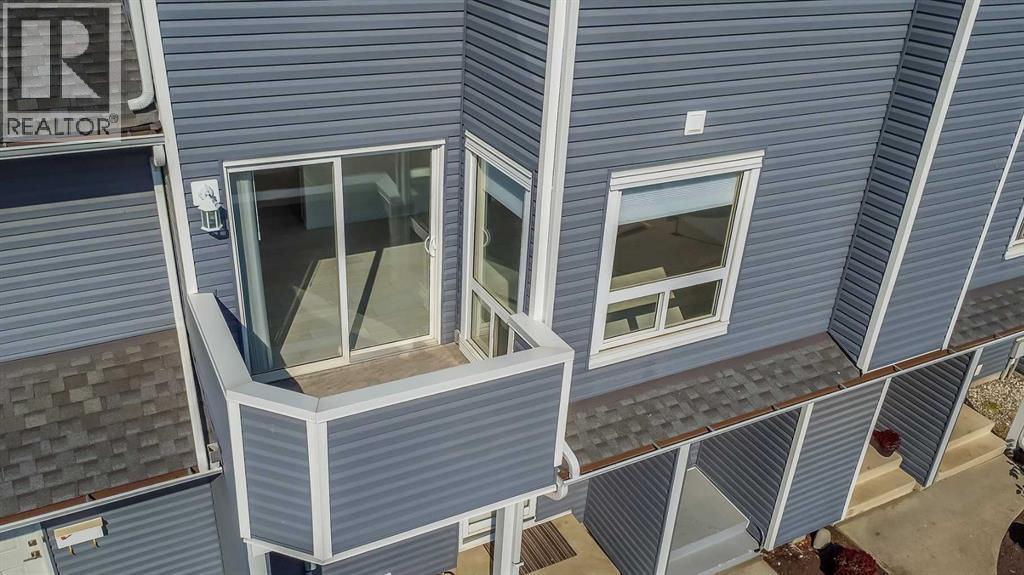 Single Family House for Sale in   Shawnessy Drive SW Shawnessy Calgary 