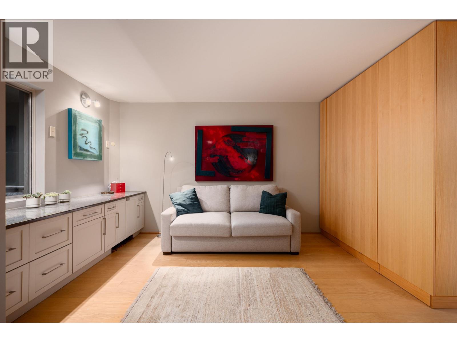 1001-02 150 24TH STREET, West Vancouver
