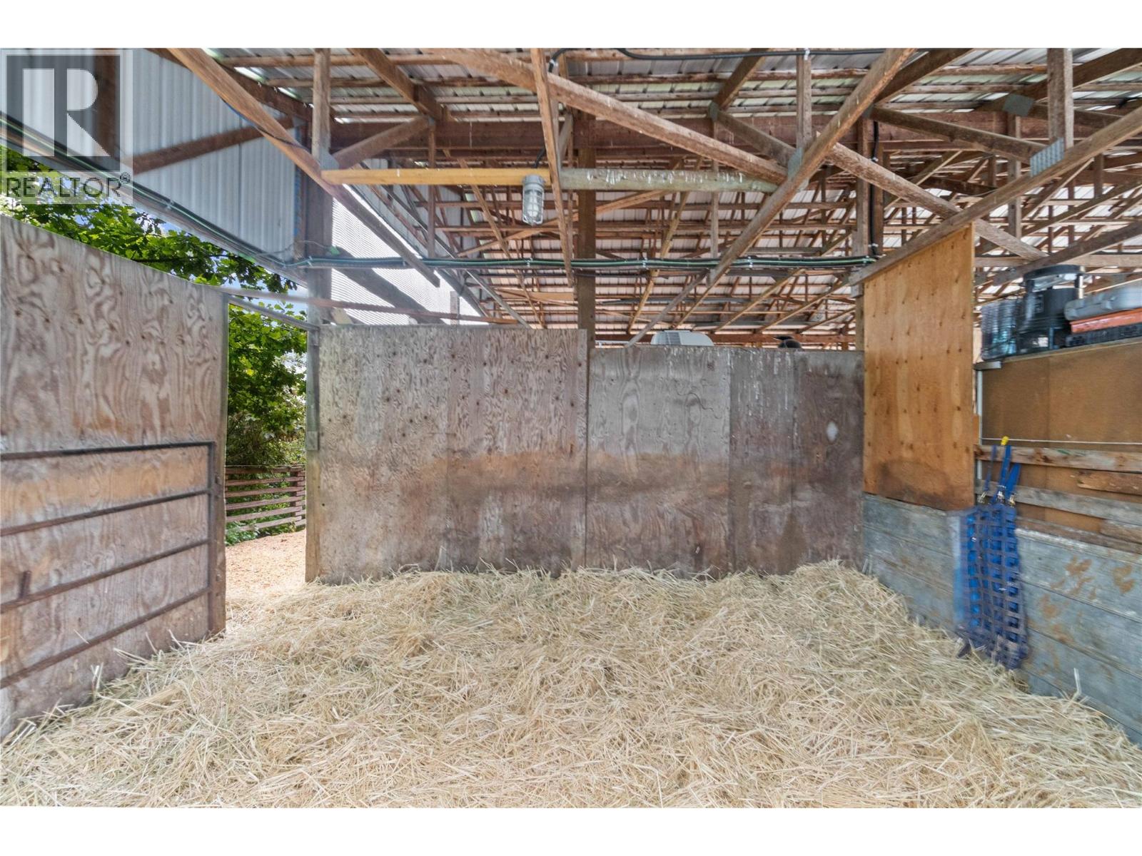 4911 Malpass Road, Armstrong