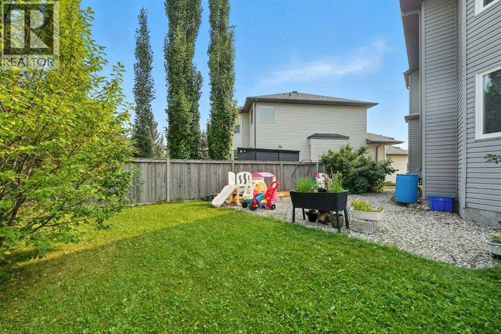 Single Family House for Sale in  Citadel Crest Green NW Citadel Calgary 