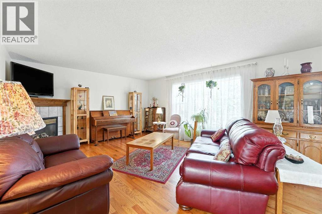 Single Family House for Sale in  Citadel Crest Green NW Citadel Calgary 