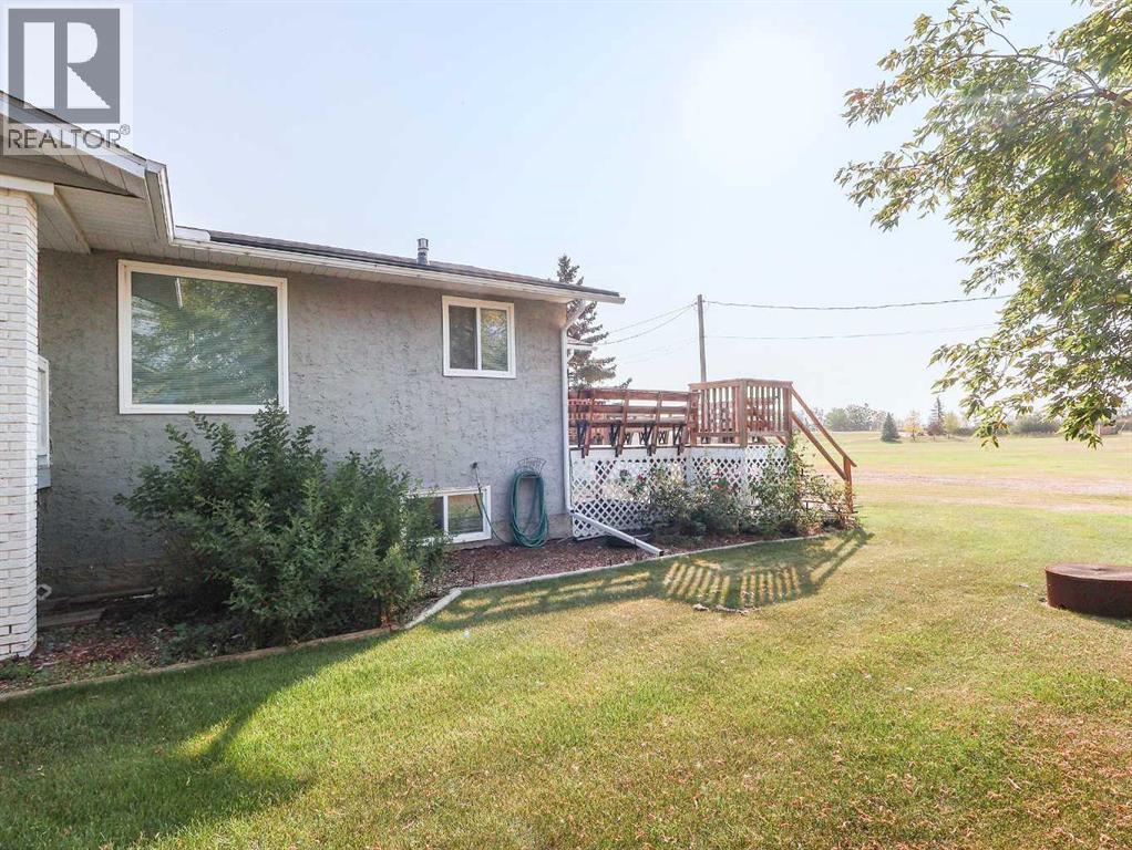 Single Family House Bungalow for Sale in   StreetClose Parkdale Stettler 