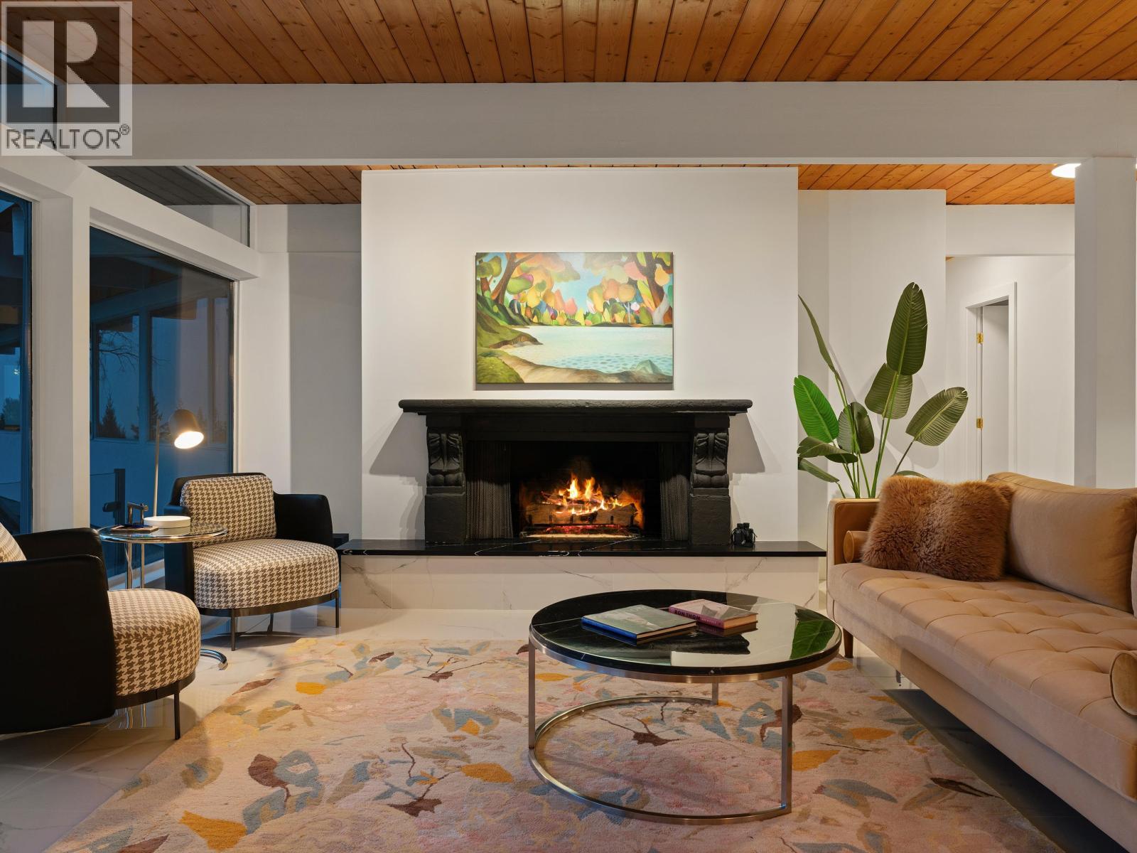 4514 WOODGREEN DRIVE, West Vancouver