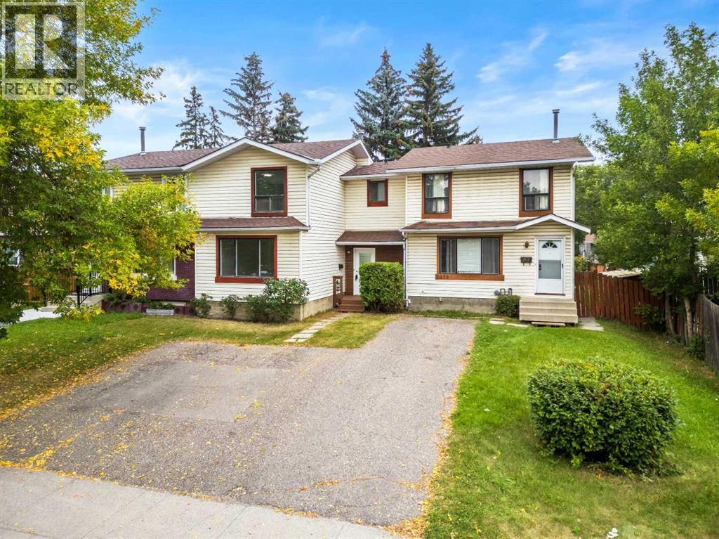 Single Family House for Sale in  Rundlehorn Drive NE Pineridge Calgary 