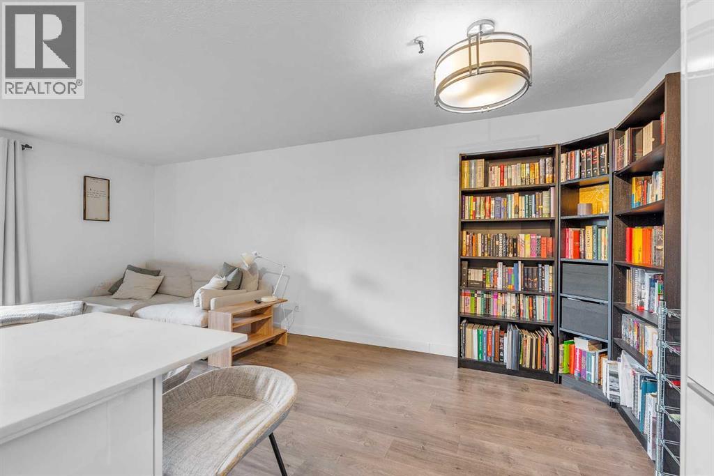 Single Family House for Sale in    Avenue SW Cliff Bungalow Calgary 