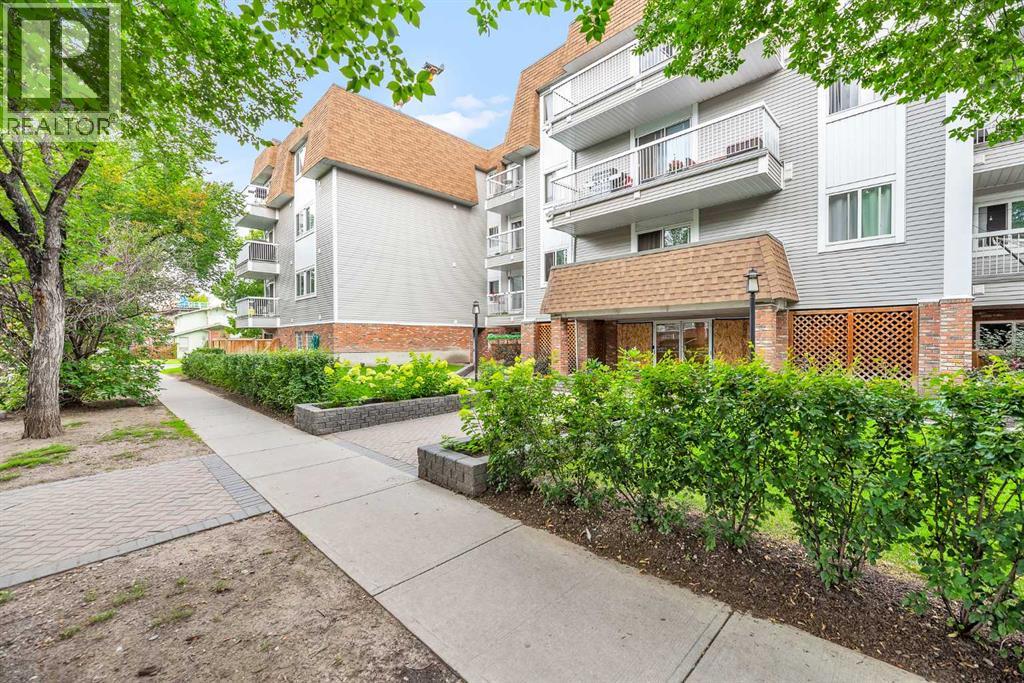 Single Family House for Sale in    Avenue SW Cliff Bungalow Calgary 