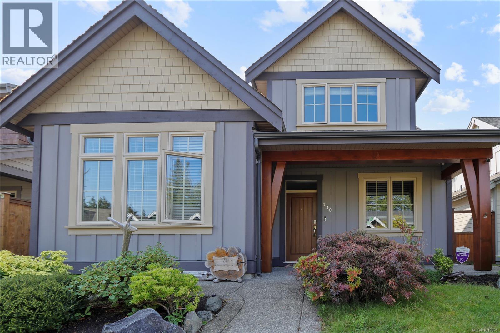738 West Ridge Way, Qualicum Beach