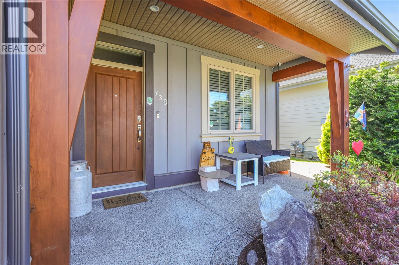 738 West Ridge Way, Qualicum Beach