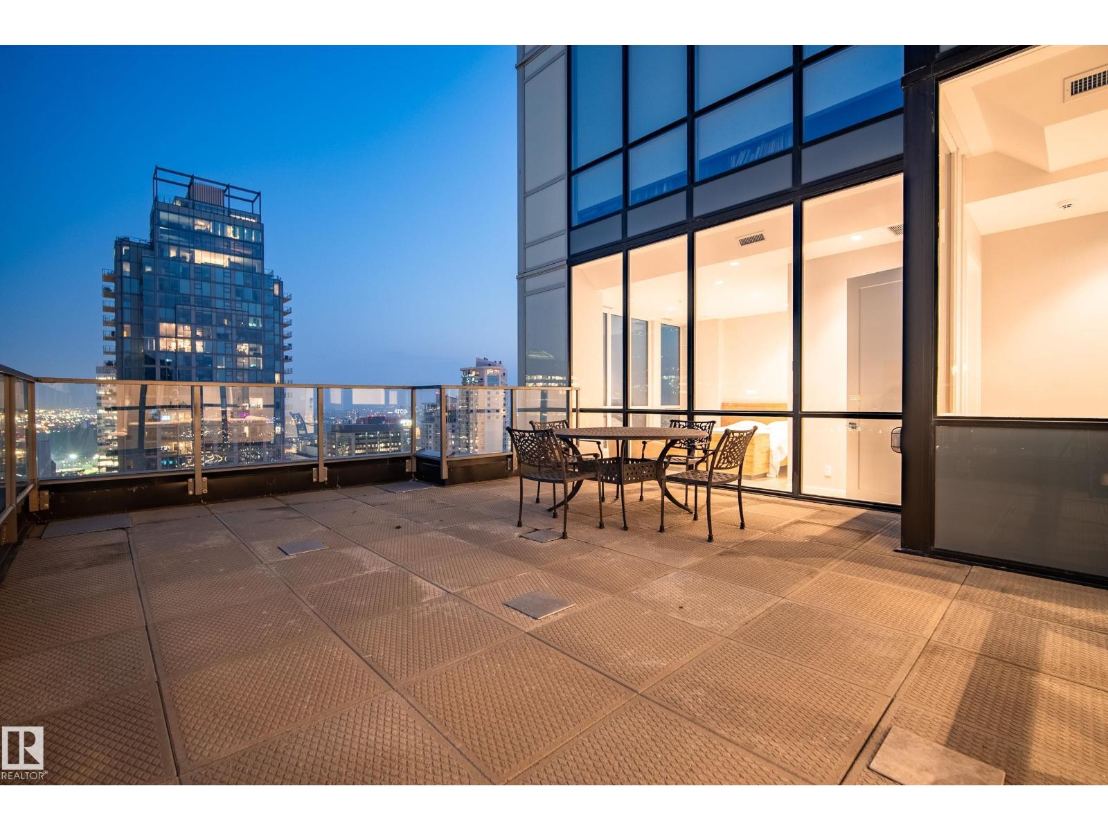 #2901 10238 103 ST NW, Edmonton