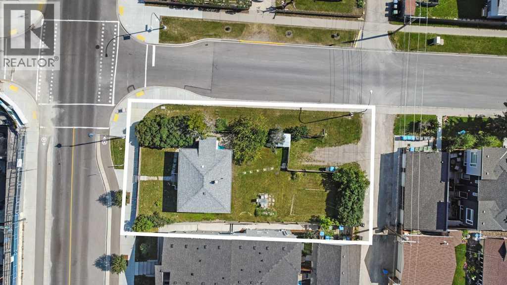 Single Family House Bungalow for Sale in  Bowness Road NW Montgomery Calgary 