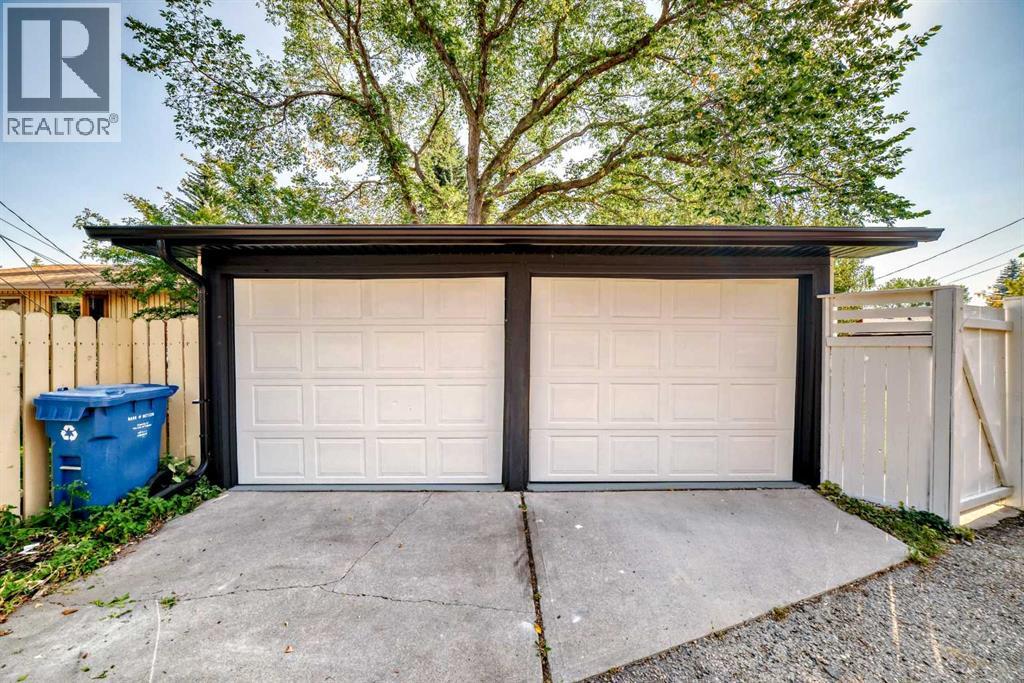 Single Family House Bungalow for Sale in  Lake Wapta Rise SE Lake Bonavista Calgary 