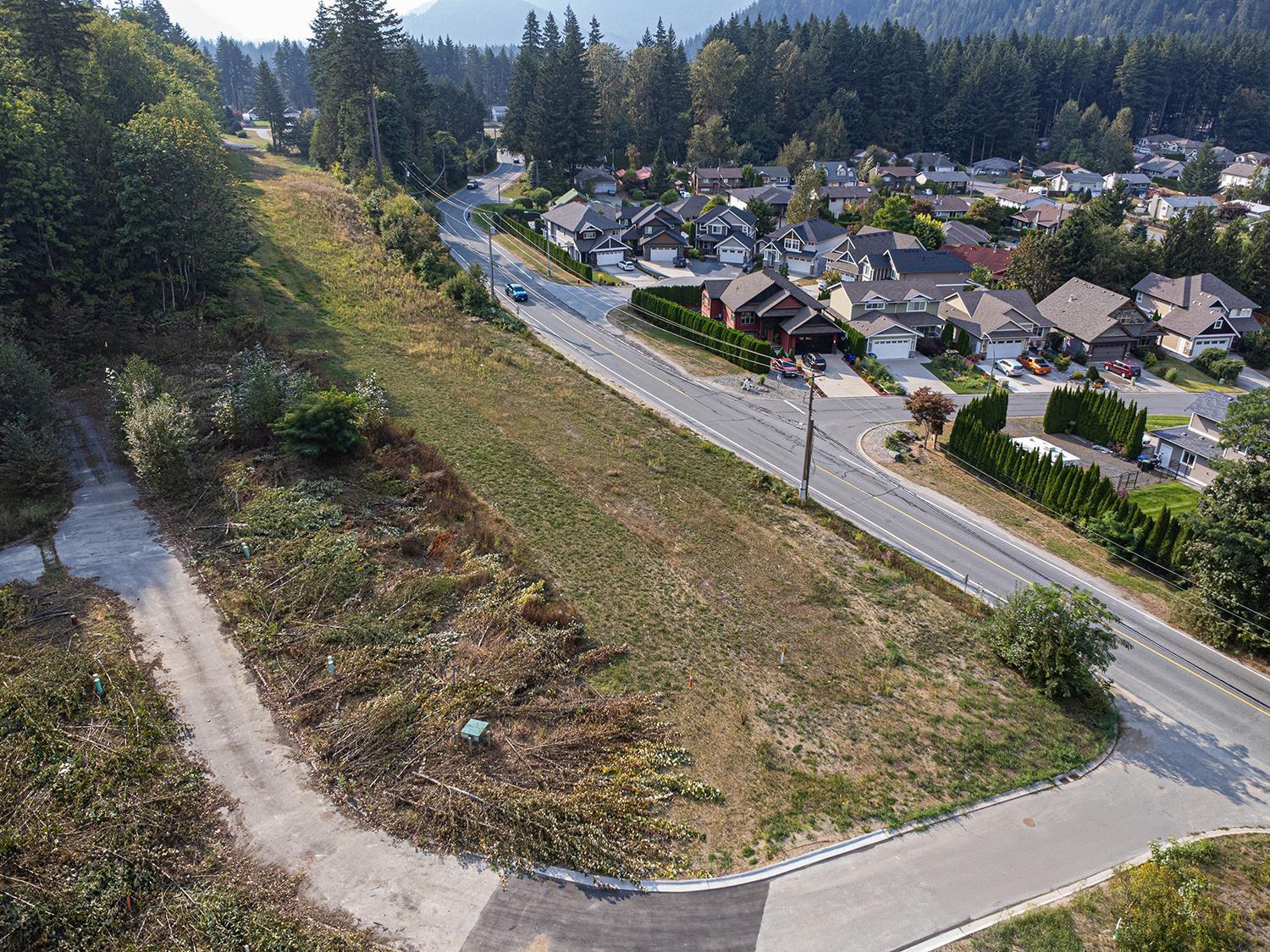 4 66026 KAWKAWA LAKE ROAD, Hope, Hope