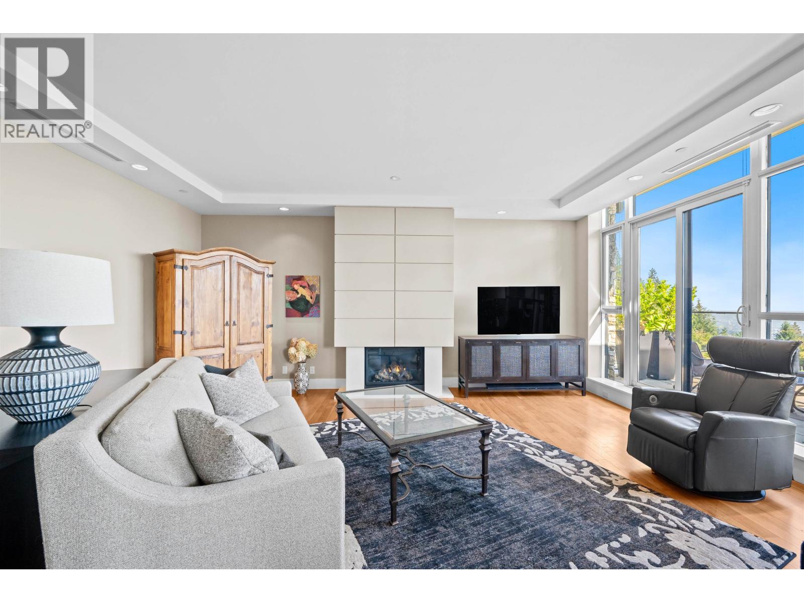 102 2285 TWIN CREEK PLACE, West Vancouver