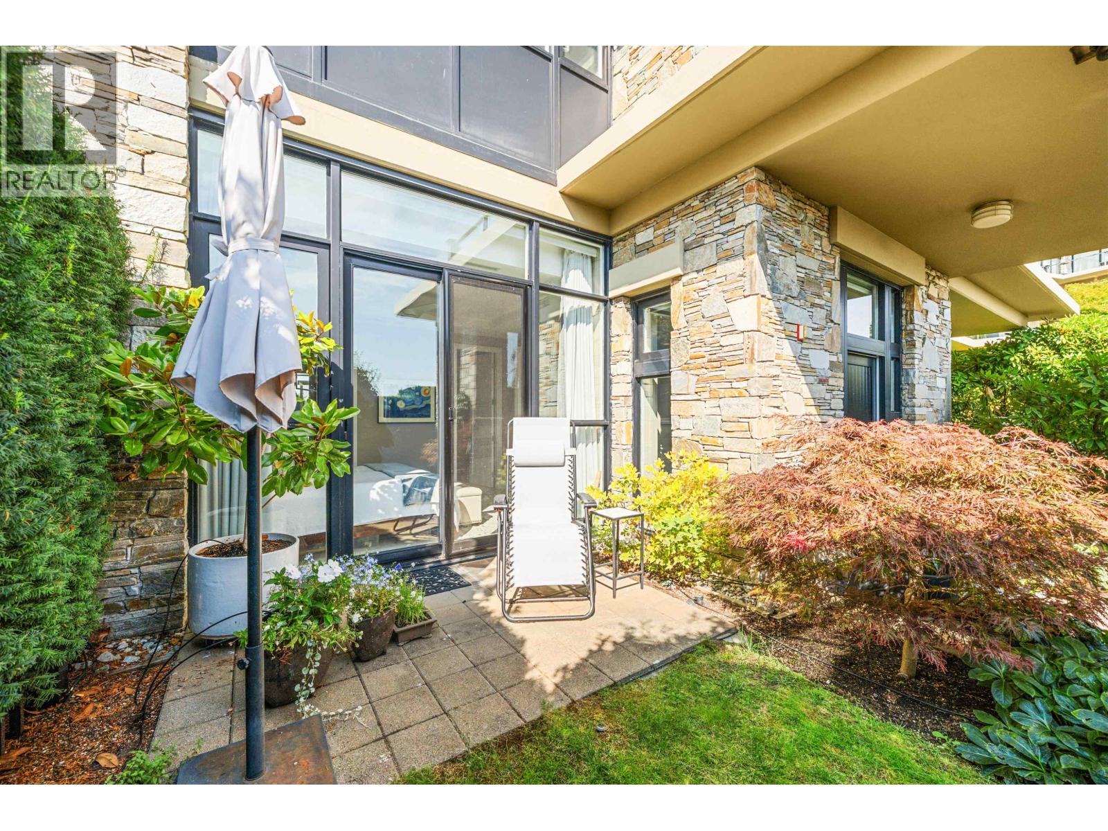102 2285 TWIN CREEK PLACE, West Vancouver