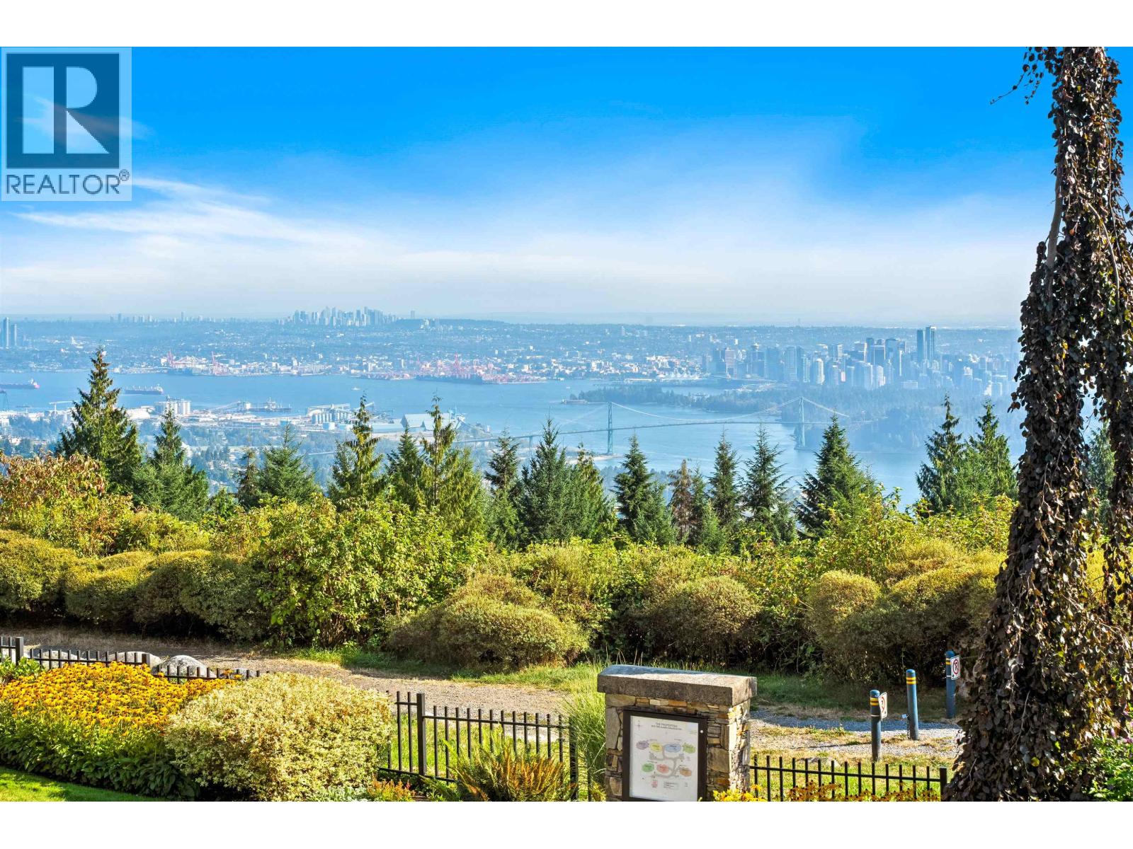 102 2285 TWIN CREEK PLACE, West Vancouver