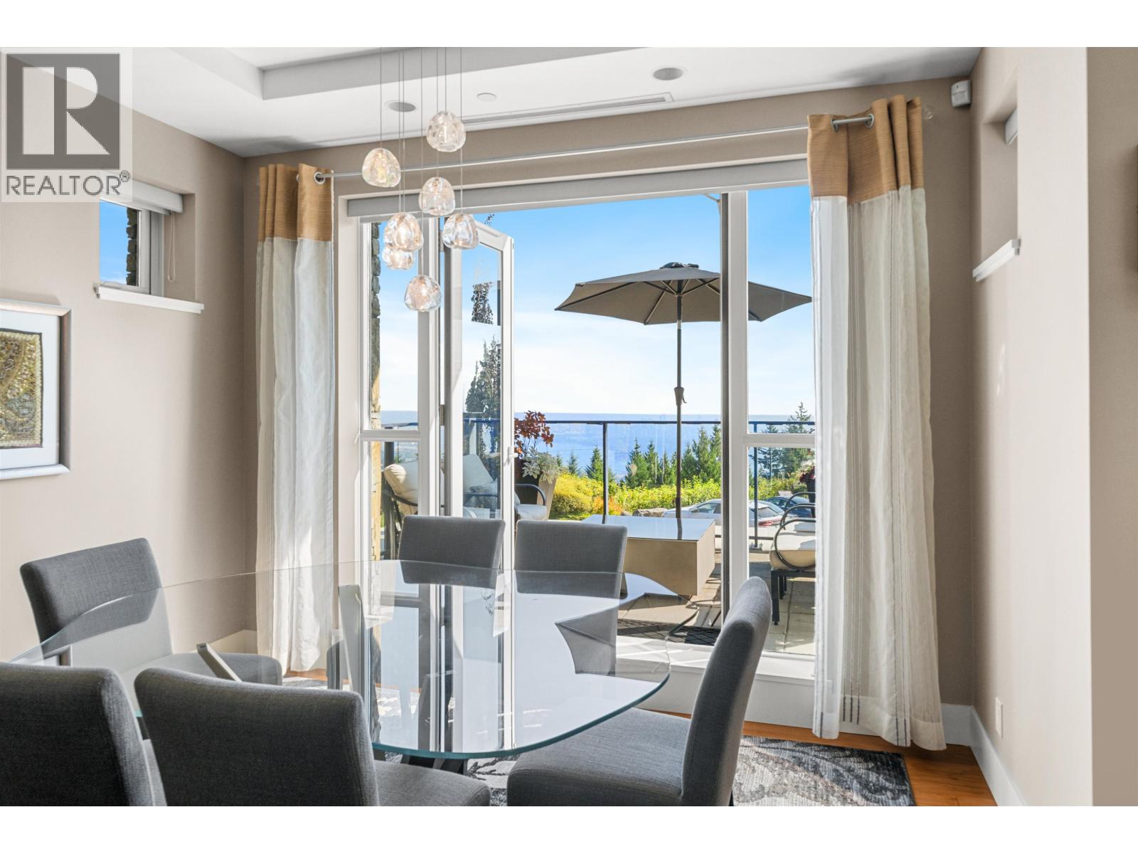 102 2285 TWIN CREEK PLACE, West Vancouver