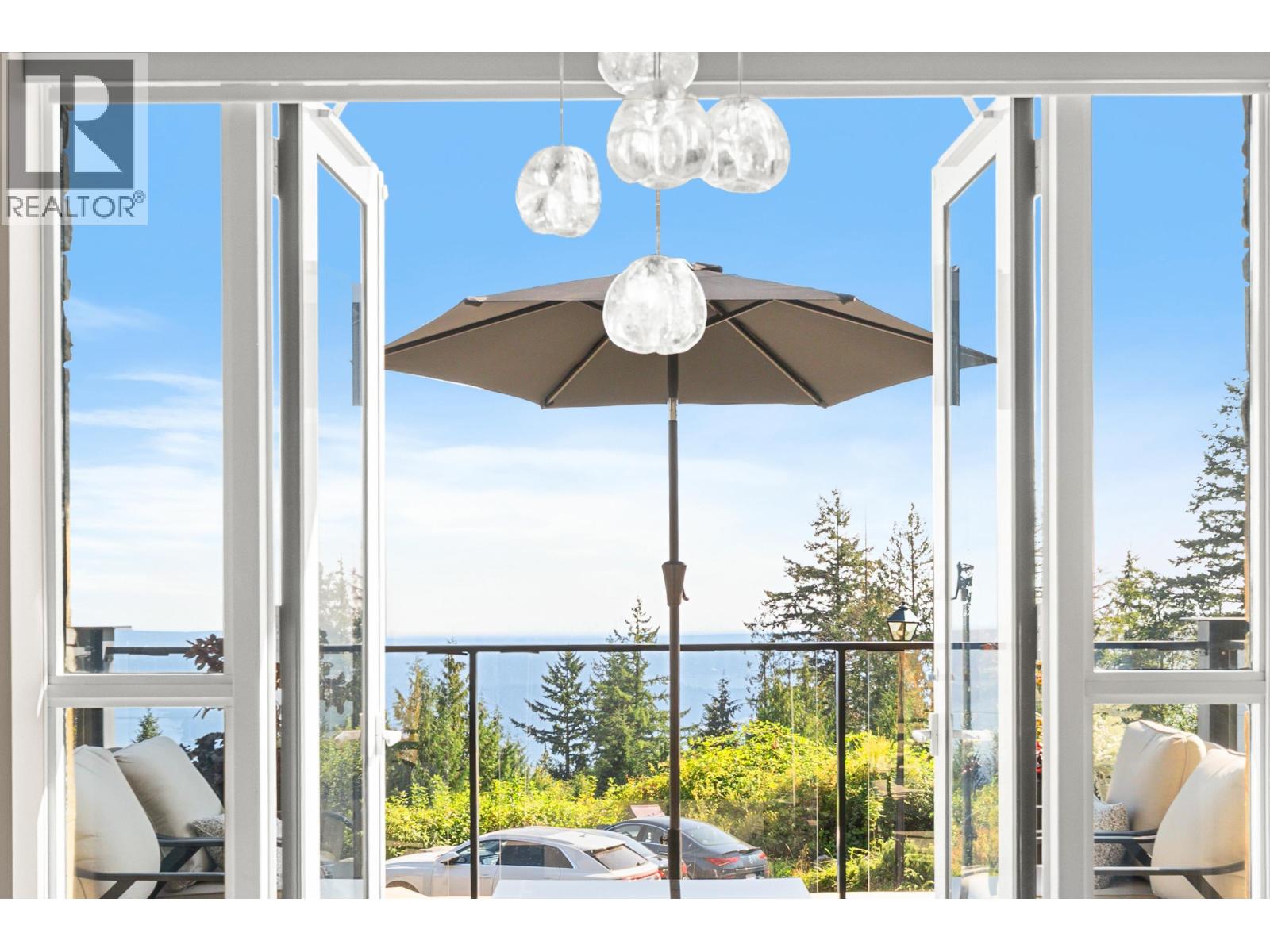 102 2285 TWIN CREEK PLACE, West Vancouver
