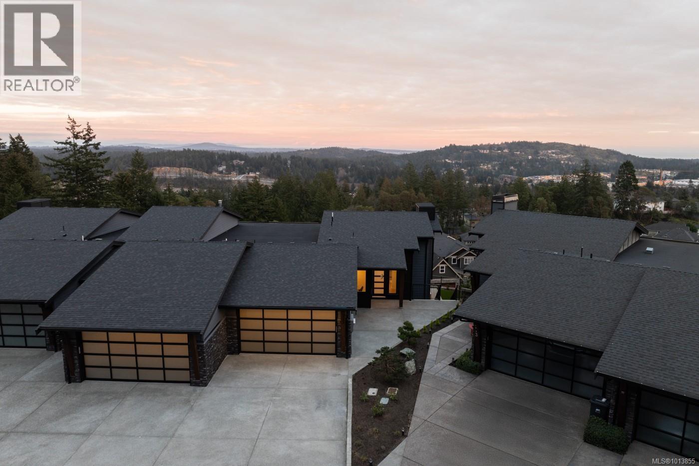 111 2332 Copper Rock Court, Langford