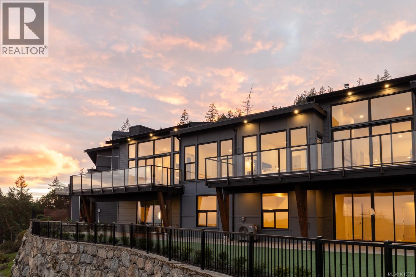 111 2332 Copper Rock Court, Langford