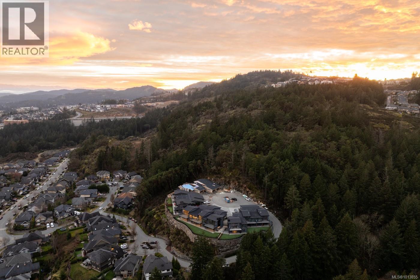 111 2332 Copper Rock Court, Langford