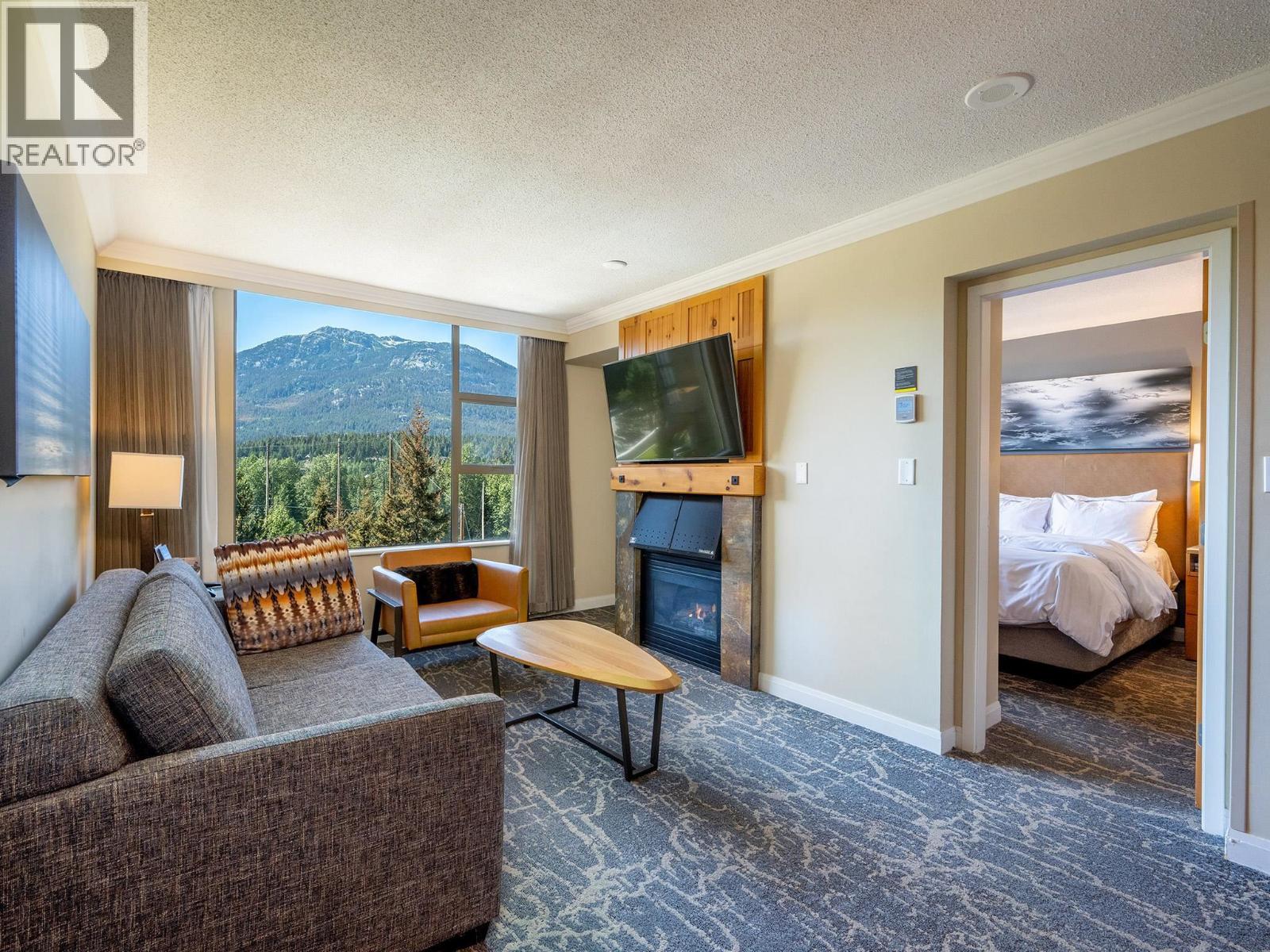 661 4090 WHISTLER WAY, Whistler