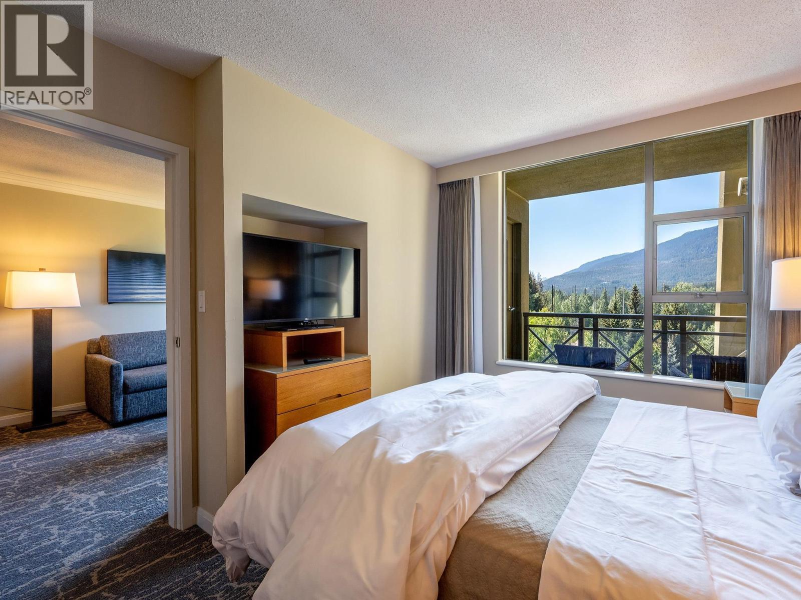 661 4090 WHISTLER WAY, Whistler