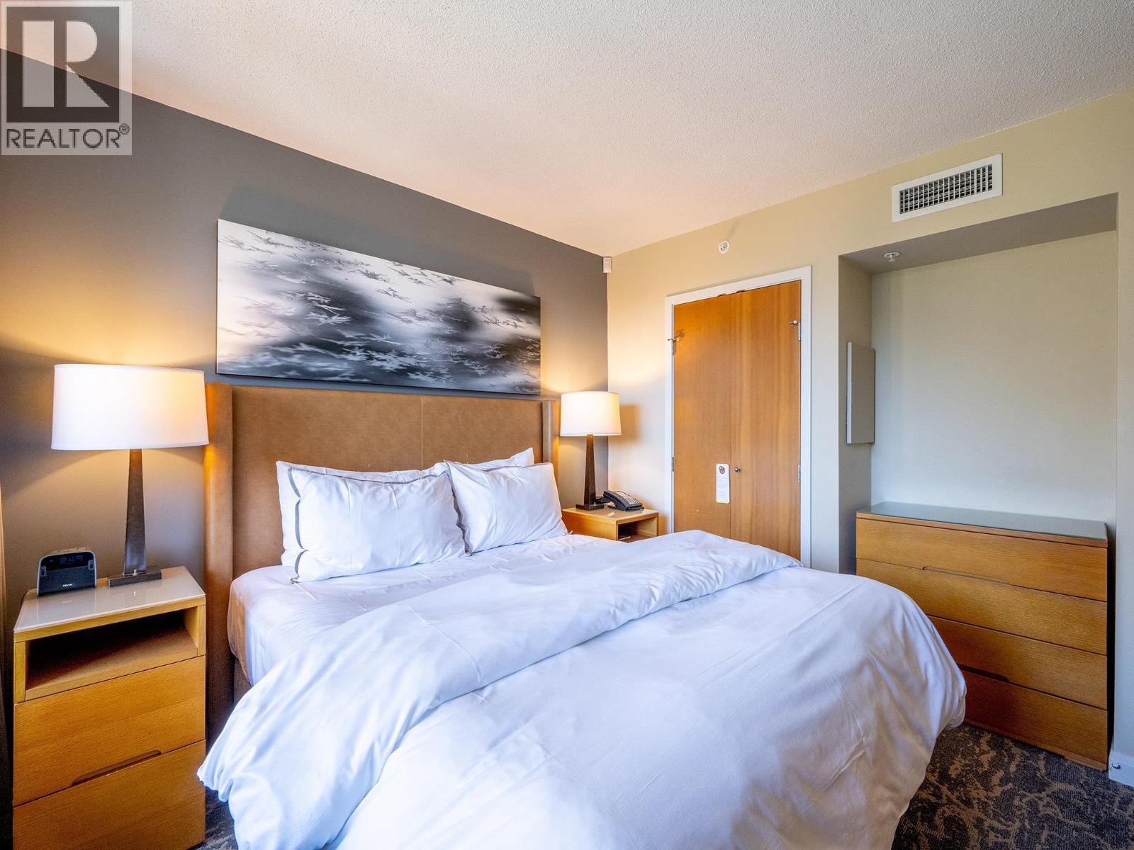661 4090 WHISTLER WAY, Whistler